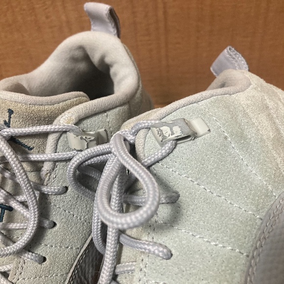 Jordan 12 Retro Low Wolf Grey (GS) - Picture 15 of 16